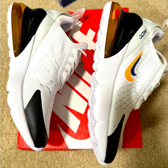 NEW Nike Air Max 270s - Picture 6 of 7